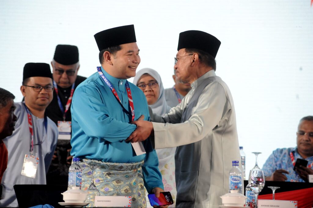 ’What kind of question is that?’ – Rafizi