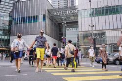 Berjalan di ‘mall’ tempat terbaik buang kalori
