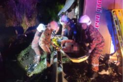 [VIDEO] Nahas UPSI: Mayat bergelimpangan dalam longkang, atas besi pengadang jalan