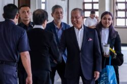 Muhyiddin dibenar pindah tujuh kes ke Mahkamah Tinggi