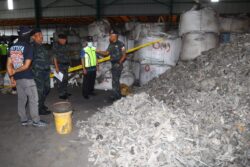 Kilang e-waste diserbu, peralatan dan sisa buangan bernilai RM111 juta dirampas