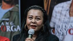 Masih ramai ‘ayam tua’ cari rezeki di lorong-lorong – Ellie Suriaty