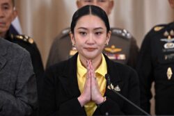 PM Thai minta maaf
