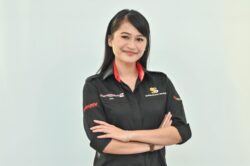 ‘Pelakon senior iras nenek, minta bergambar kena marah’