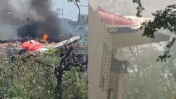 Pesawat Boeing bawa 242 orang terhempas
