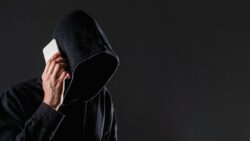 Penjenayah seksual ‘wujud’ di telefon pintar