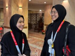 Graduan cekal buat haji walau sunyi sendirian