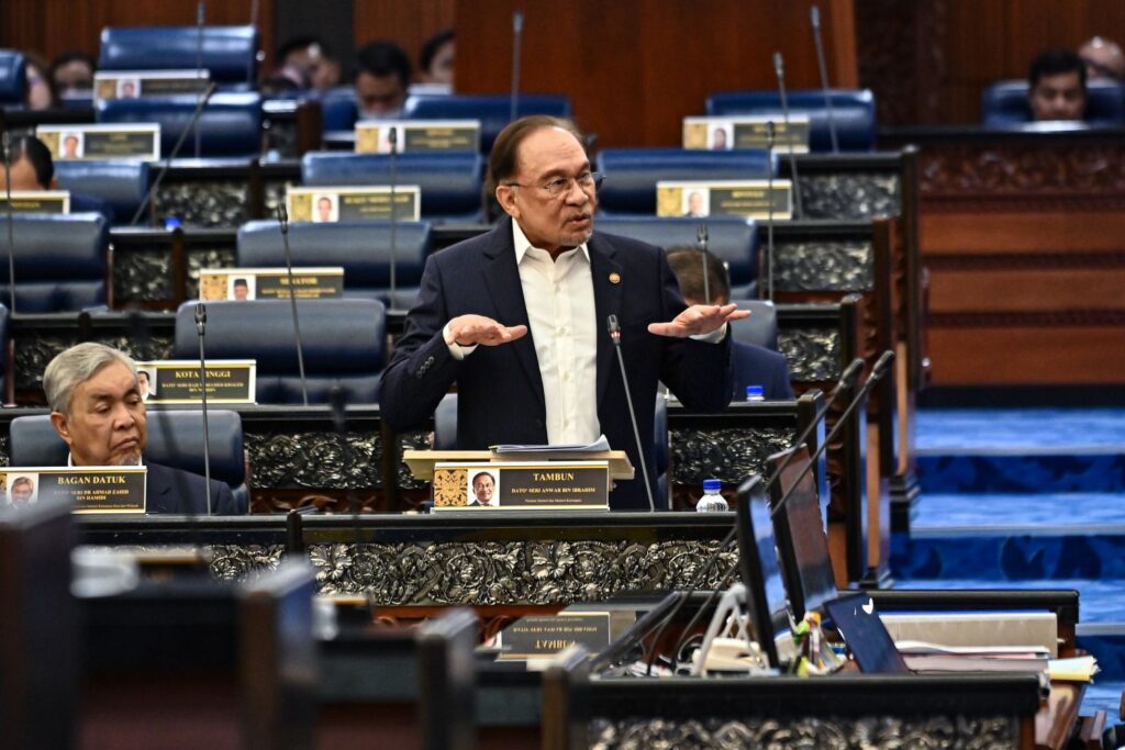Malaysia pertingkat kesiapsiagaan ketenteraan di Pulau Banggi – Anwar