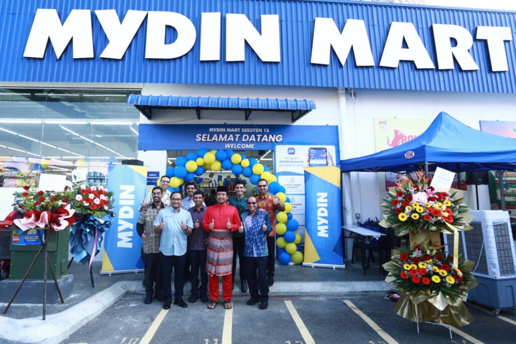 Mydin Mart ke-11 dibuka di Shah Alam