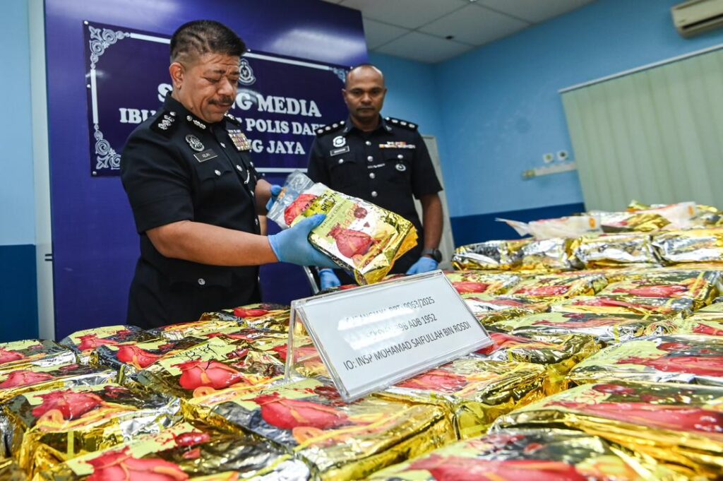 Syabu RM7 juta ditemui dalam kereta terbabas