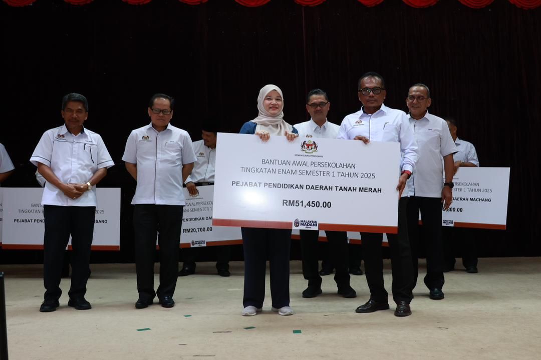 Lebih 100,000 pelajar tingkatan 6 terima BAP tahun ini
