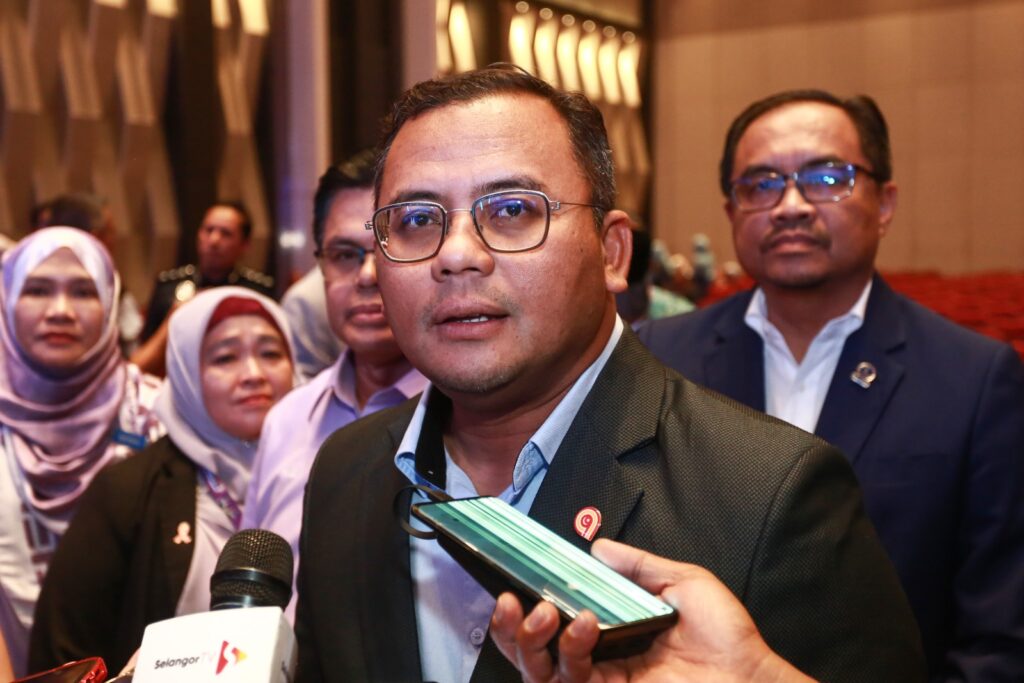 Selangor pertimbang guna dana negeri beli vaksin influenza
