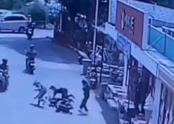 Motosikal ditendang wanita, pencuri lari lintang-pukang