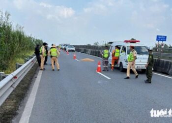 Mayat rakyat Malaysia ditemukan di tengah lebuh raya Vietnam