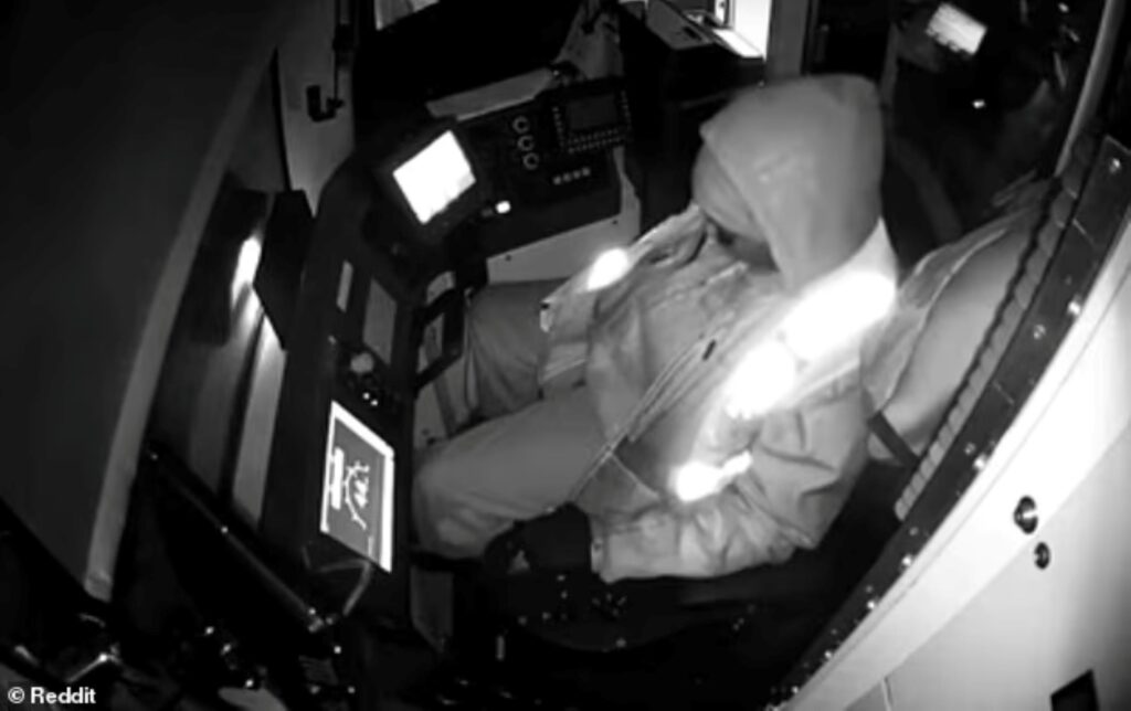 Tiada yang sedar pemandu kereta api tertidur