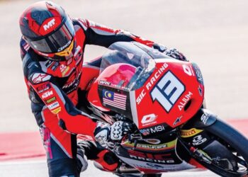 Danish buru hadiah perpisahan di JrGP