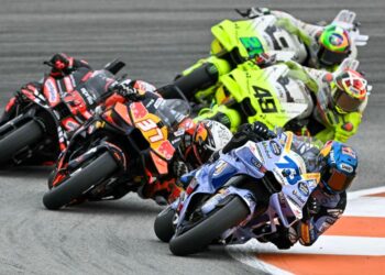 MotoGP minat lumba di litar jalanan