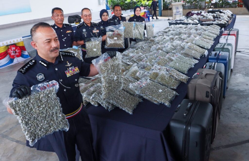 Bungkus ganja RM8.7 juta seperti keropok lekor