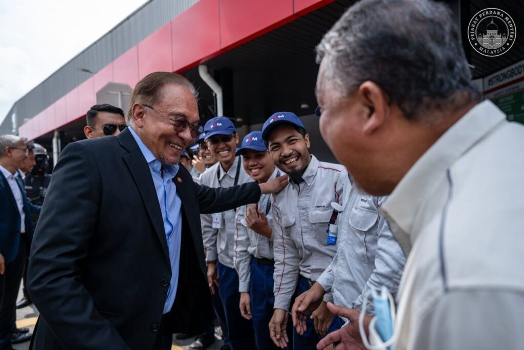 PMX tinjau Perodua, EV pertama bakal dilancar