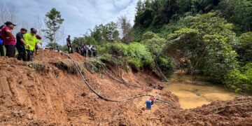 Ancaman banjir lumpur, Orang Asli Kampung Brooke Lama berpindah ke PPS