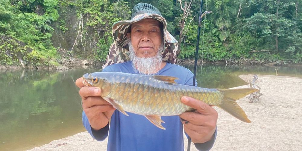 Ekspedisi memancing ke Hulu Kening