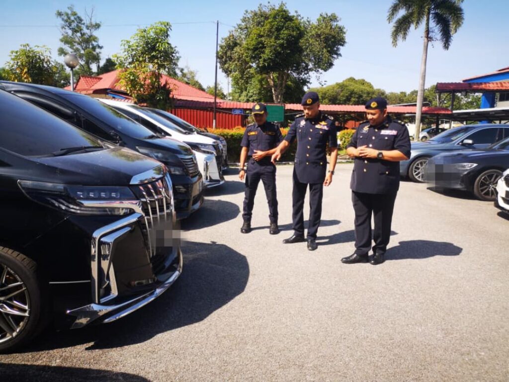 Kenderaan mewah milik ‘Datuk’ antara 106 disita