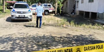 Suami tikam isteri sampai mati di rumah