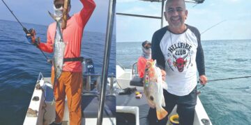 Momen slow pitch jigging bersama bapa tercinta