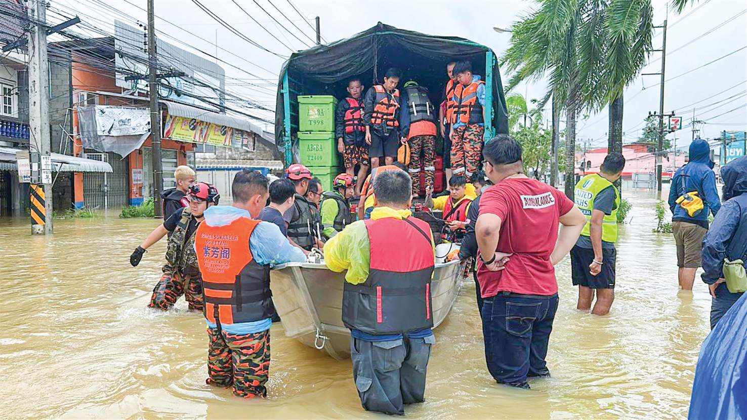 ‘Kami nyaris maut ketika mahu selamatkan rakyat Malaysia’