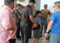 Bapa ‘paksa’ anak mencuri ditangkap polis