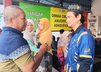 Ibu bapa pemandu Honda Jazz tampil mohon maaf