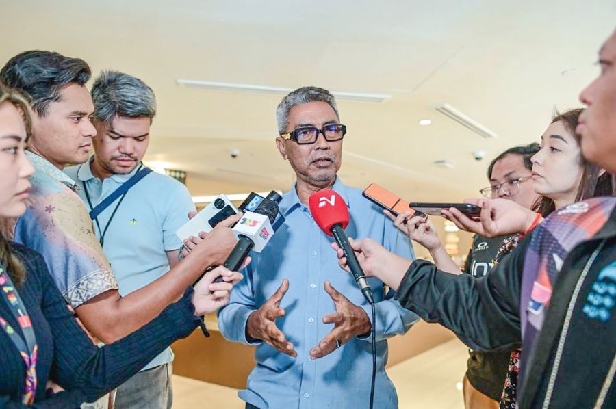 Exco FAM sedia undur diri