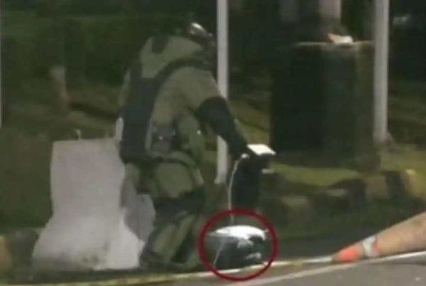 Ingatkan bom dalam beg, rupa-rupanya…