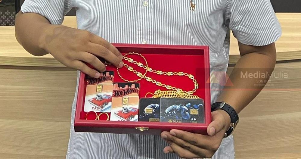 Jual emas anak masuk sekolah