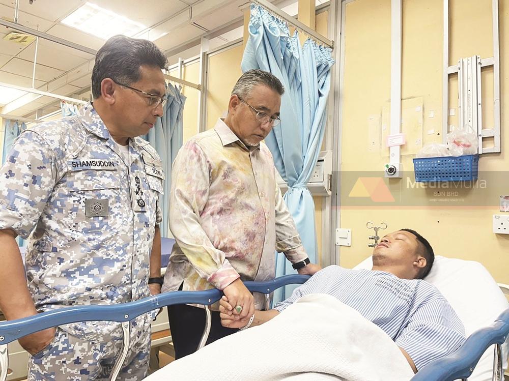 ‘Saya orang kedua yang timbul’