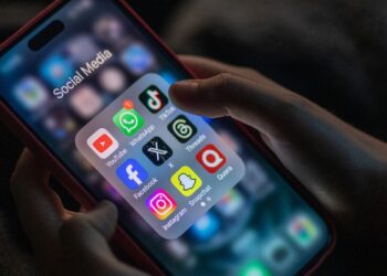 Ada masalah, cari pihak berkaitan bukan netizen