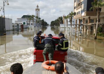 Banjir besar selepas kemarau 7 tahun, Maghribi pindah 50,000 penduduk
