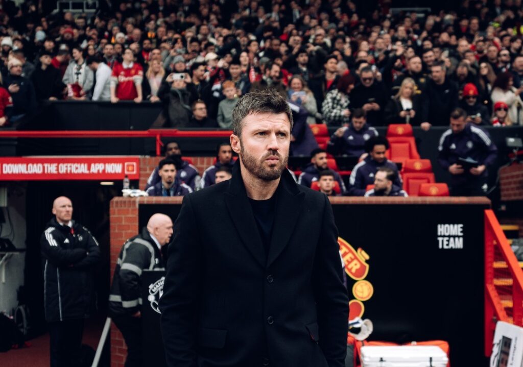 Ada calon lebih baik berbanding Carrick – Legenda Man United