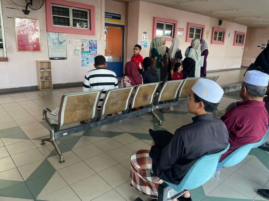 ‘Arwah dirempuh ketika ingin jemput anak pulang sekolah’