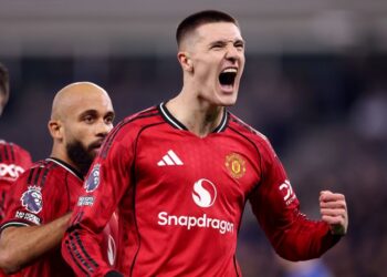 EPL: Carrick enggan tukar pendirian