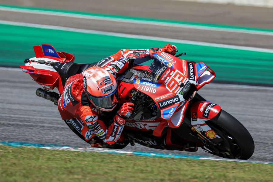 MotoGP: Ducati terlalu laju dikejar – Lorenzo