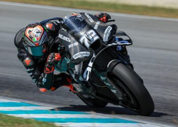 Bezzecchi teruja pacu jentera Aprilia RS-GP26