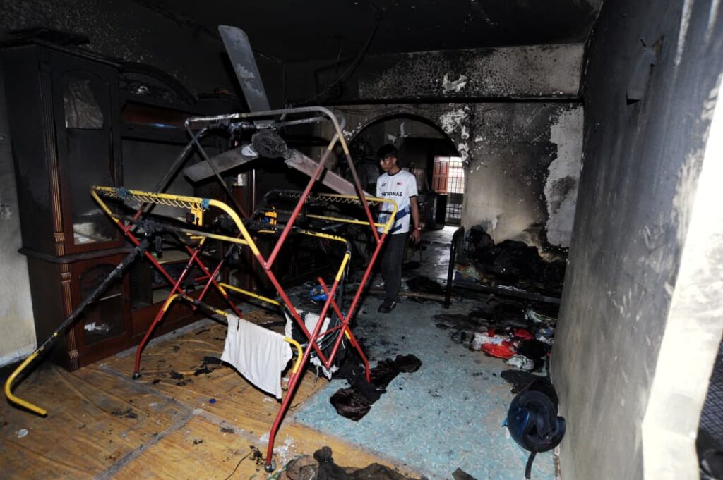 Hasrat timang cahaya mata tidak kesampaian, isteri, rakan maut rumah terbakar