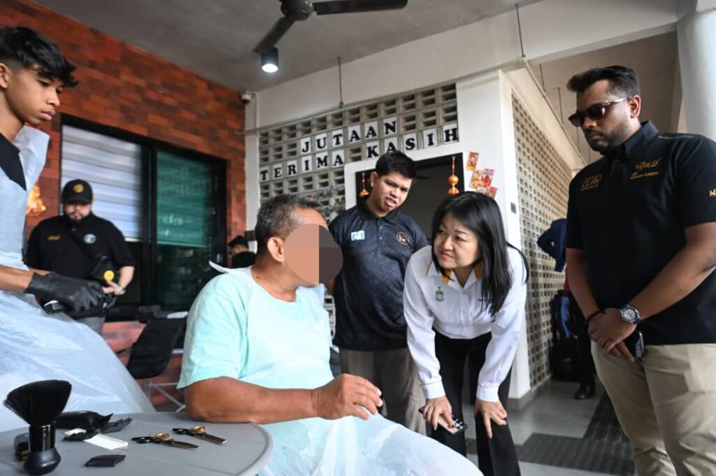 Orang Penang pemurah punca gelandangan serbu ketika Ramadan