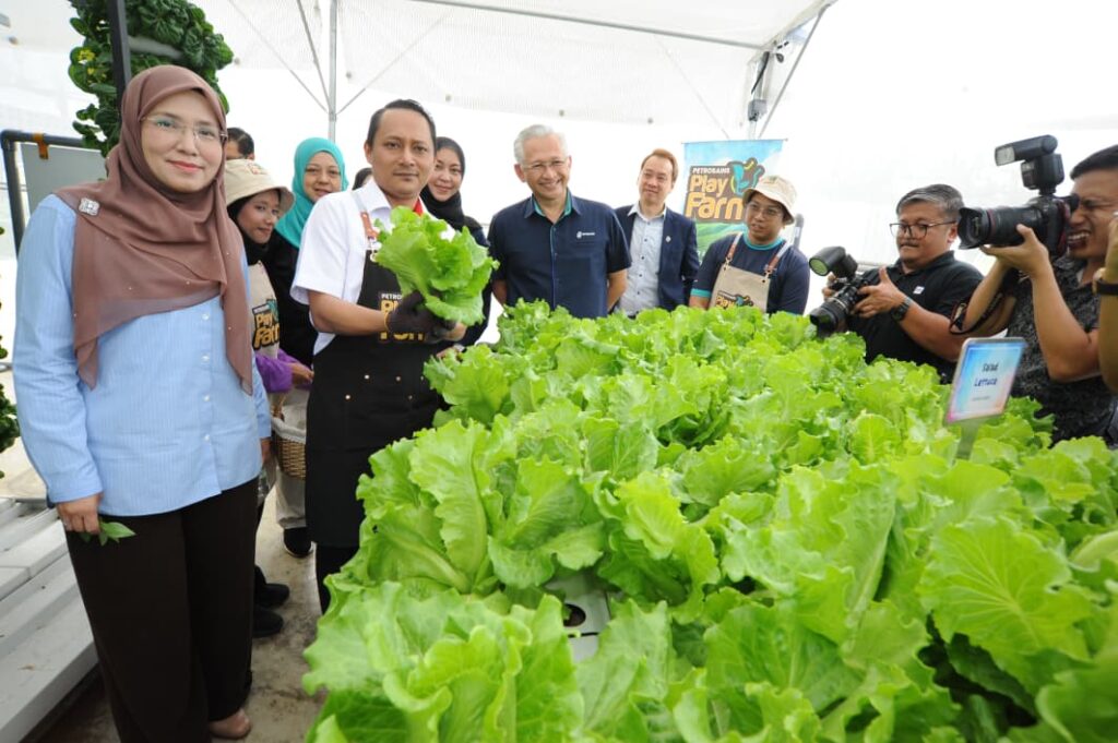 Kluster tibi: Tiga daripada 7 pelajar pulih