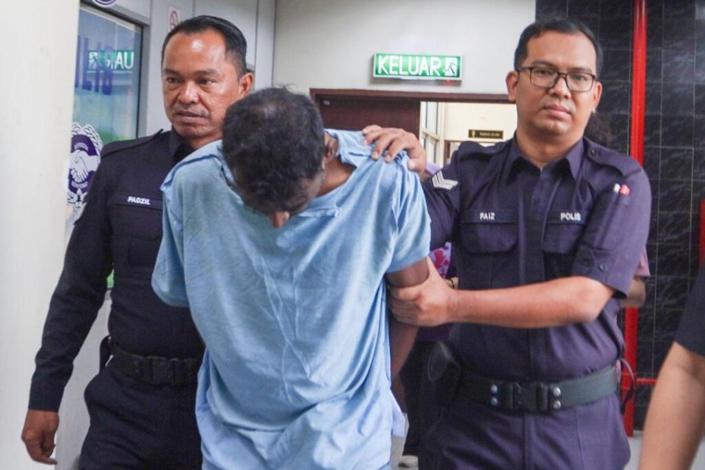 Tukang paip didakwa bunuh ibu tunggal