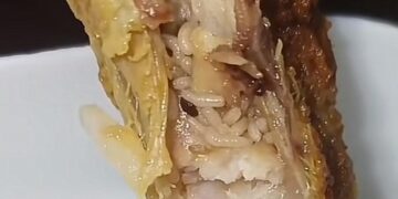 [VIDEO] Berkampung ulat dekat ayam goreng