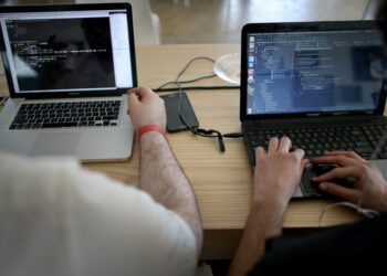 Lebih 8.4 bilion akaun e-mel pengguna dijual