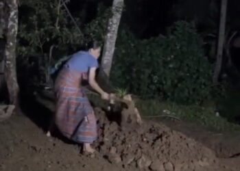 Wanita ceroboh kubur demi ‘konten’