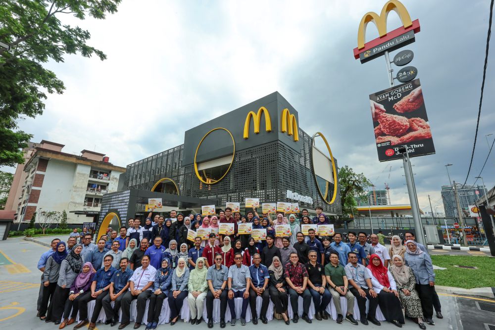 McDonald’s Malaysia sasar agih 1 juta Nasi Mekdi untuk pelajar IPT